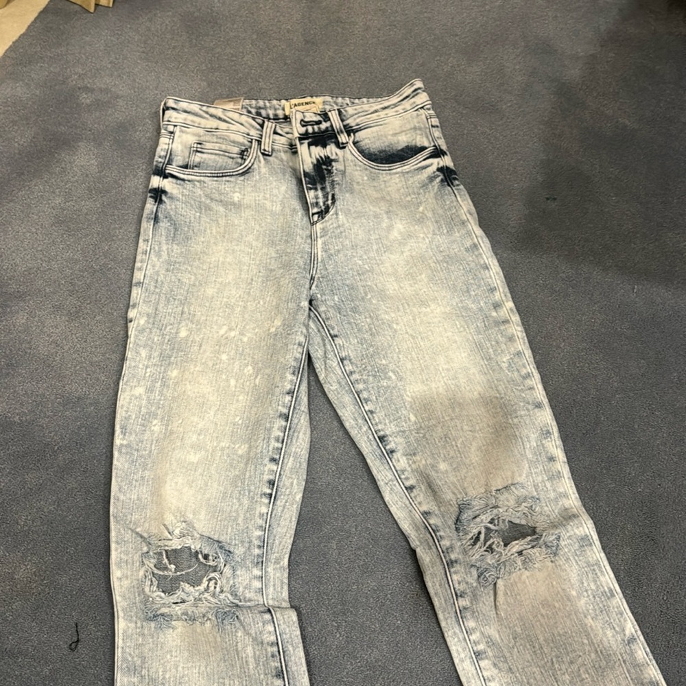 Lagence size 24 skinny jeans with rips
